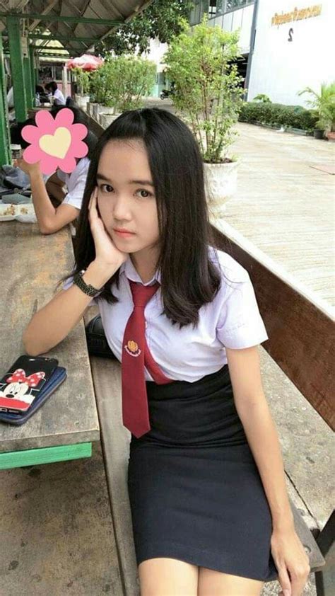 Cute Thai School Girl สาวสวย ผู้หญิง นางแบบ