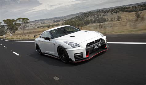 Nissan gtr nismo 2017's average market price (msrp) is found to be from $101,770 to $149,990. 2017 Nissan GT-R Nismo review | CarAdvice
