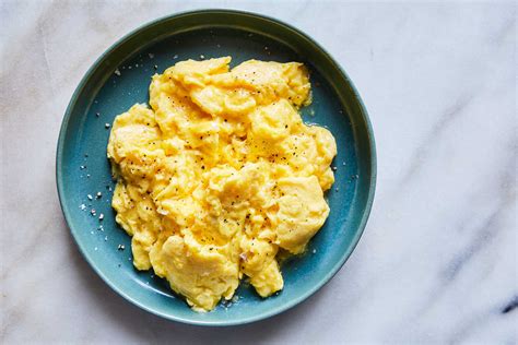 Extra Creamy Scrambled Eggs Recipe