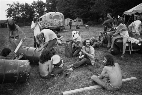 Vintage Photos That Capture The Magic Of Woodstock Woodstock 1969