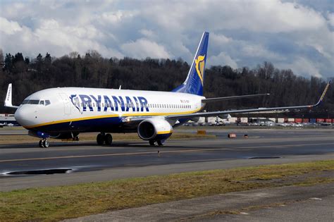 In 1992, the european union's deregulation of the air industry in europe gave carriers from one eu country the right to operate scheduled services between. Ryanair to Fly Across the Atlantic? Using Which Aircraft ...