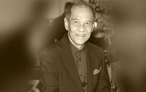 With this he brings his broken heart to kuala lumpur and gambles his future to be a real big time recording singer. Penyanyi Lagu Popular 70an 'Kisah Seorang Biduan ...