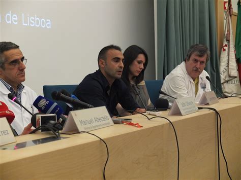 Hugo viana former footballer from portugal central midfield last club: Caras | Filho de Carlos Martins transplantado com sucesso