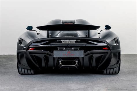 Naked Carbon Fiber Koenigsegg Regera Is A One Of A Kind Carbuzz