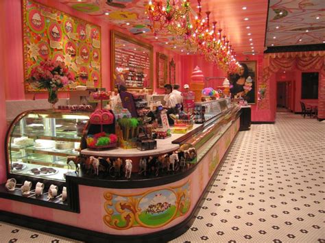 About us our ice cream shop follow us instagram store. 12 Best Ice Cream Shops in Florida - TripsToDiscover.com