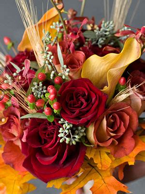 We've gathered the most gorgeous fall wedding bouquets. Beautiful Fall Bouquets | Magnetstreet Wedding Blog