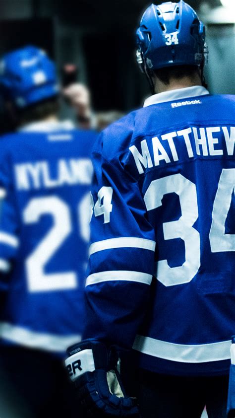 Auston Matthews Wallpaper Celly My God This Photo Is Gold Leafs