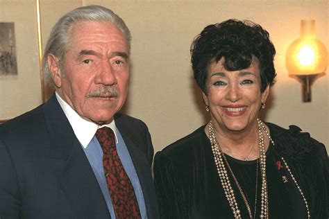 Maudet et les procureurs montre ainsi un conseiller d'etat très prévenant à l'égard de l'un de. Corinne Lahaye : la vie et la carrière de la femme de Jean ...