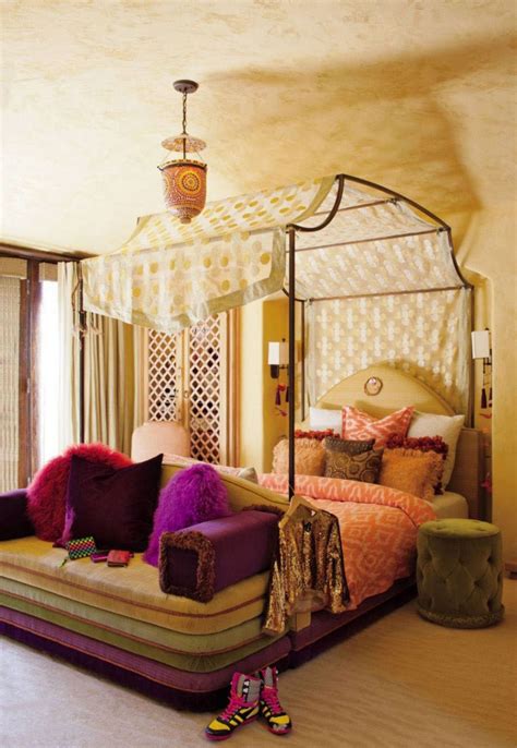 Stunning View Of Various Exotic Canopy Bed Designs