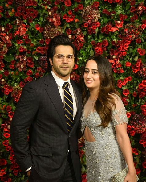 Varun dhawan has never accepted that he is dating his childhood friend natasha dalal. Unknown facts about Varun Dhawan and Natasha Dalal love story!