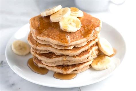 Easy Fluffy Whole Wheat Pancakes