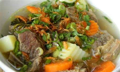 Resep sayur sop bening ini cukup praktis dan simpel cara membuatnya. CARA MEMBUAT SOP DAGING SAPI ENAK, EMPUK DAN GURIH | Resep Masakan Indonesia