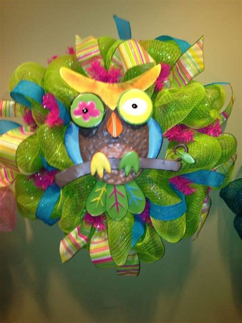 Owl Wreath Owl Wreaths Crafts School Decorations