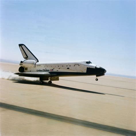 In Photos Nasas First Space Shuttle Flight Sts 1 On Columbia Page 2