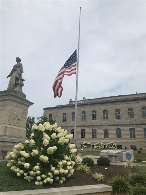 Gov Holcomb Directs Flags To Be Flown At Half Staff In Honor Of Fallen