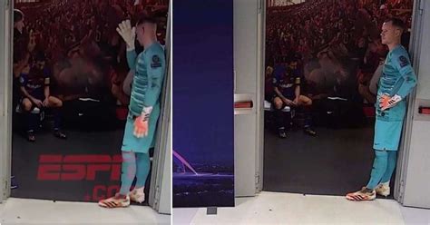 lionel messi footage emerges of barcelona captain at half time during bayern humiliation