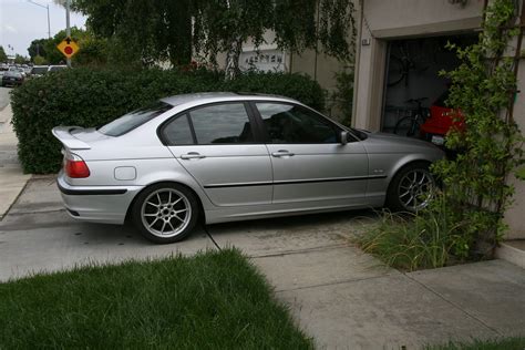 The maximum width and height is 1739mm x 1415mm and can vary on the the bmw 323i has maximum towing capacity of 1600kg. 323i_SALE | Well maintained 1999 BMW 323i, 5speed, 2.5L I6, … | Flickr
