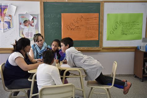 El 98 De Las Escuelas Primarias Trabajan Contenidos De Educación Sexual Integral Argentinagobar