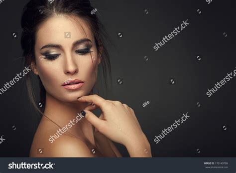 1183461 Make Up Women Face Images Stock Photos And Vectors Shutterstock