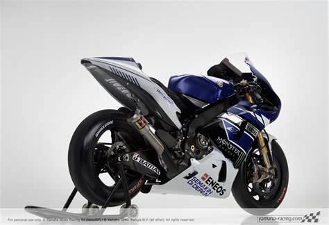 14.2kw (19.3ps) @ 10,000 rpm maximum torque: Valentino Rossi's - 2013 Yamaha YZR-M1 - Est. Price ...