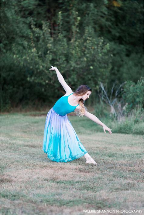 Outdoor Ballet Photography Valerie Shannon Photography