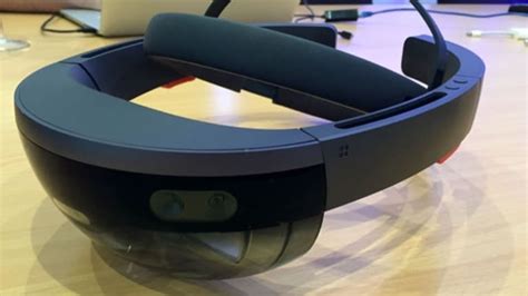 Hands On Microsoft Hololens Augmented Reality Headset