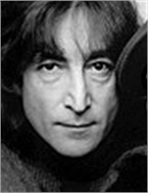הגרסא המוקלטת של a day in the life כוללת קטעים שנכתבו בנפרד על ידי ג'ון לנון ופול מקרתני. ג'ון לנון - אישים | ויקיקידס - אנציקלופדיה מקוונת לילדים