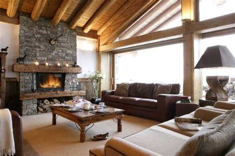 See what makes us the home decor superstore. Gorgeous Homes in Alpine Chalet Style, Country Home ...