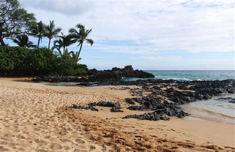 7 Best Secluded Beaches In Maui Getaway Compass 2022