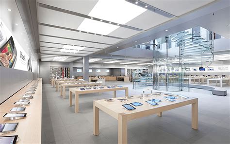 Apple Store Zorlu Center Kahraman UĞurlu