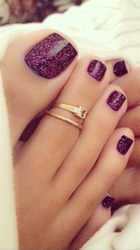 Beautiful Painted Toes Along W Dainty Toe Ring Jewelry It ️