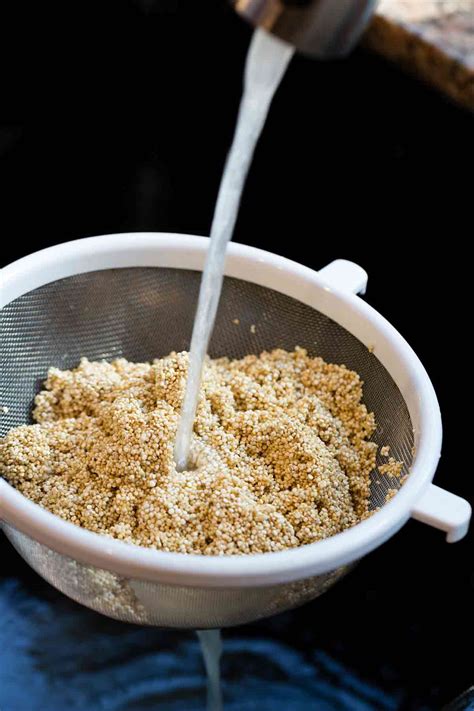 How to cook quinoa skill level easy for two servings, use 100g quinoa. How to Cook Quinoa on the Stovetop - Jessica Gavin