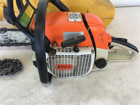 Aug 14, 2021 · this 12 year old stihl tiller runs really well once again. Stihl 038 AV 038AV Super Electronic Quickstop Chainsaw Gas Chain Saw 20" w Case | eBay