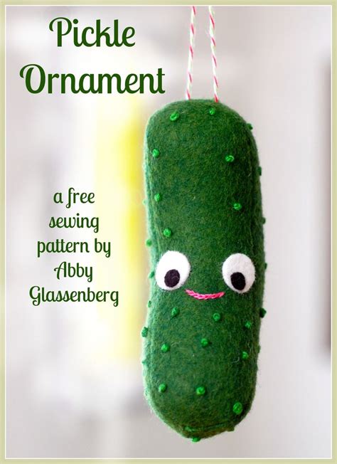 Free Christmas Sewing Pattern Pickle Ornament  whileshenaps.com