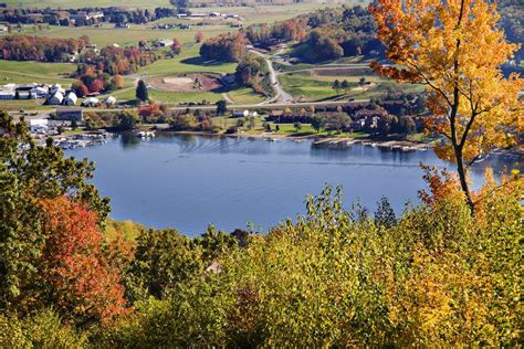 But if you're rather try some kiss bass fishing while the rest of the family hits the links, try ice fishing when everyone else hits the ski slopes, or troll for walleye when everyone else wants to go water skiing, the two zones of the lake we'll detail here will be of interest. 15 Best Lakes in Maryland - The Crazy Tourist