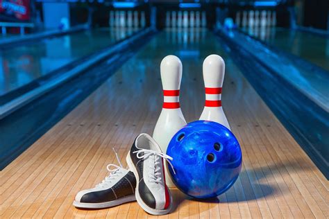 Download Bowling Sport Needs Wallpaper