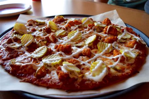 Nashville Hot Chicken Pizza And A Giveaway A Bird And A Bean