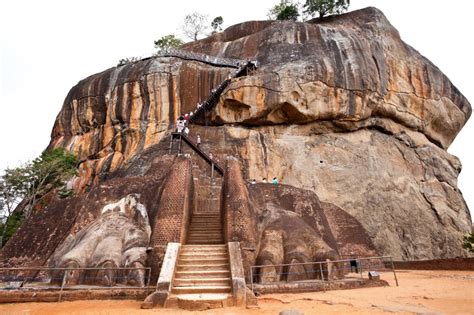 Sigiriya Lion Rock Sinhala Pronounced Green Pixie
