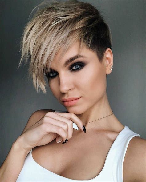 10 new short hairstyles for thick hair 2021 thick hair styles short hair trends short