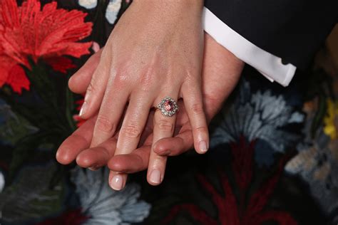 Congrats to princess eugenie of york, who announced her engagement to longtime love jack brooksbank! Princess Eugenie Is Engaged: This Is How Much The Ring Is ...