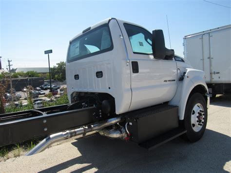 New 2020 Ford F750 Xl Cab Chassis Near Milwaukee 31189 Badger Truck