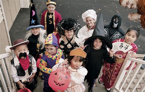 How To Trick Or Treat As An Adult Without Getting Arrested Scad Radio