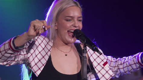 See realtime chords on guitar, piano and ukulele as you are listening the song. Anne-Marie - 2002 (Live At Brighton Music Hall 2018 ...