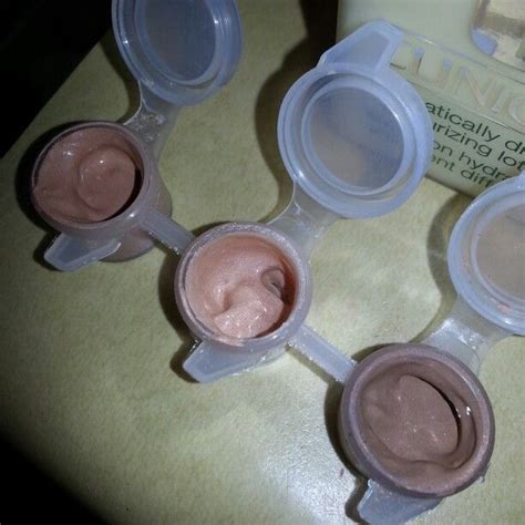 Homemade Face Highlighter And Contour Cream Made With Lotion