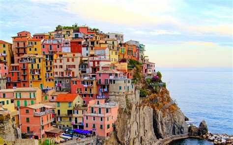 Monterosso Italy City Houses Sea Stones Cliff Wallpaper Travel