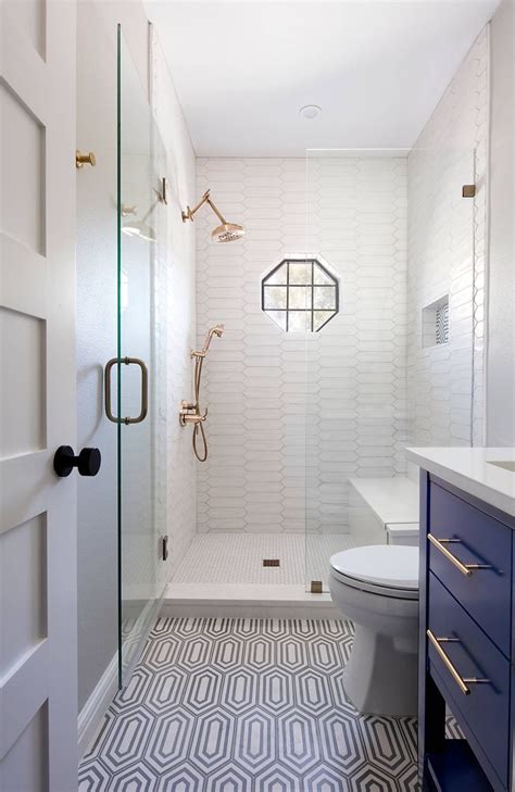 75 Beautiful Small Bathroom Pictures Ideas Houzz Throughout Small