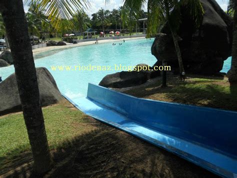 Operating hours of the dinosaurs alive water theme park: Rio Azzaro: Keseronokan di Starhill Water Theme Park