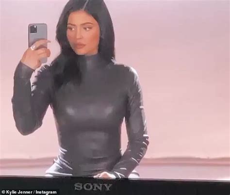 Kylie Jenner Shows Off Bodacious Bod In Clinging Leather Dress As She