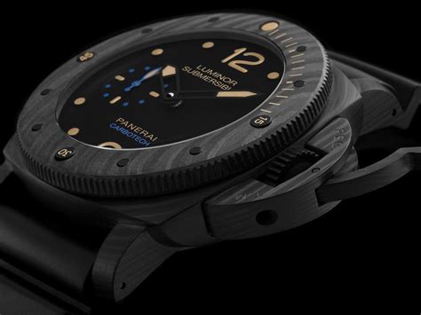 Panerai Luminor Submersible 1950 Carbotech 3 Days Automatic Total