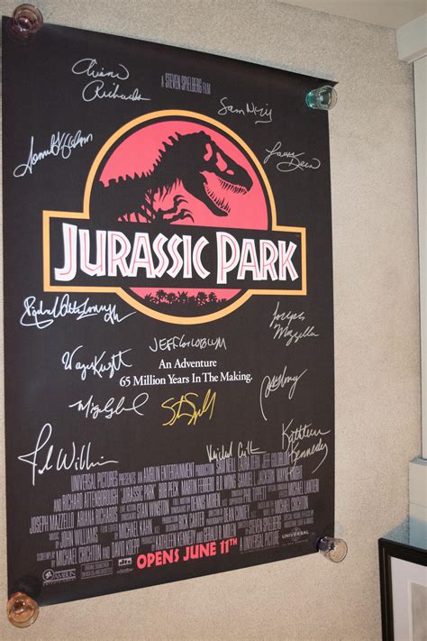 Jurassic Park Cast Signed Poster Fake Rautographs